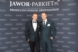 Antoni Gawiński wraz z synem. Fot. Jawor-Parkiet