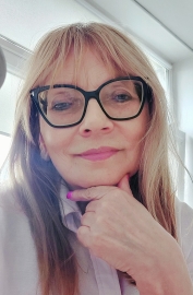 Prof. Ewa Marciniak