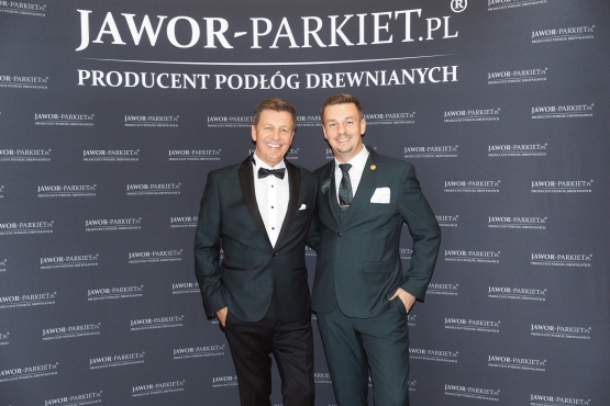 Antoni Gawiński wraz z synem. Fot. Jawor-Parkiet